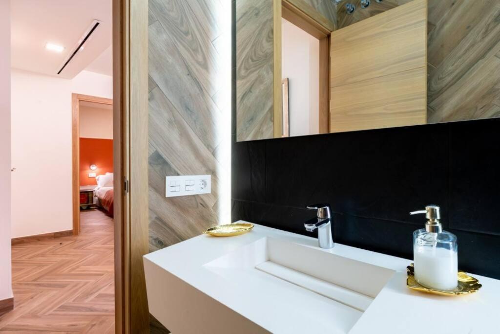 Murillo Fantastic Apartment Downtown Sevilla Exteriör bild